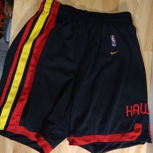 Vintage Nike Atlanta Hawks Basketball Shorts